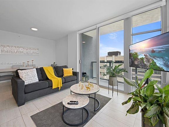 2nd image of 3900 Biscayne Blvd #S-412