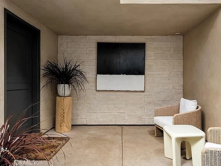 428 Fernleaf Ave — Photo 6