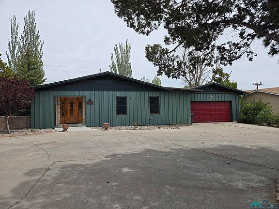 2nd image of 1511 S Grandview Dr