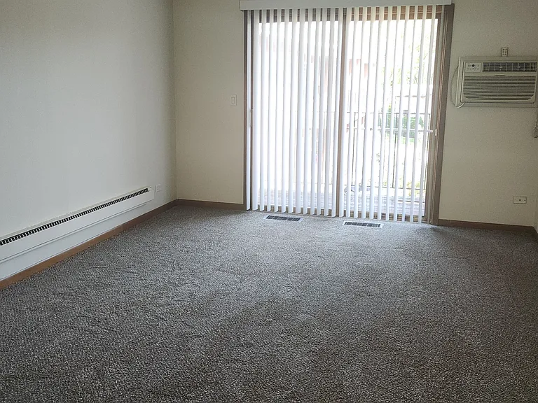 58 N Jane Dr #6 — Photo 4