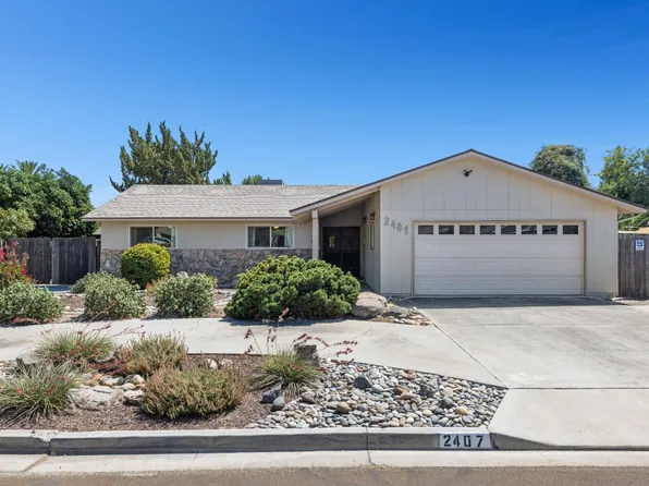 2407 W Blackmon Ct, Visalia, CA 93277