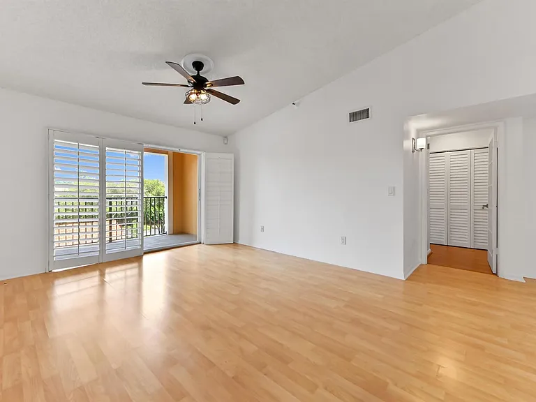 140 Yacht Club Way #307 — Photo 5