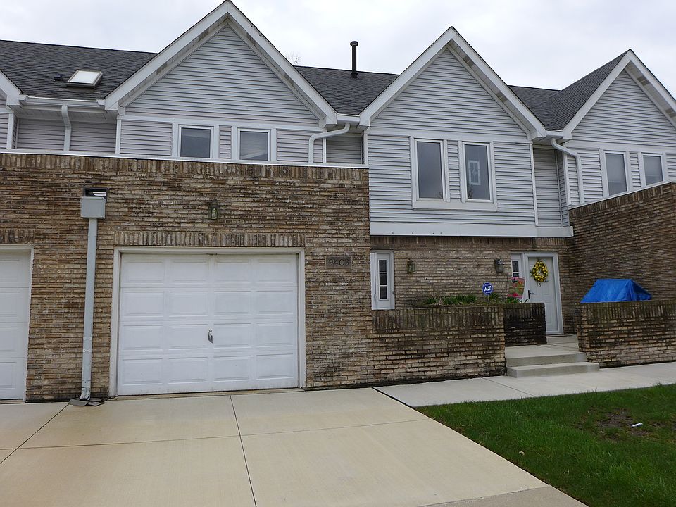1st image of 9403 Lindsay St