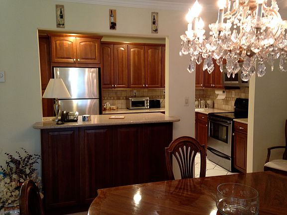 Tumbled Marble Backsplash