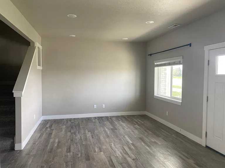 2323 N Wolfpack Way — Photo 11
