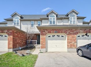 64 Swartz St, Kitchener, ON N2E4A6