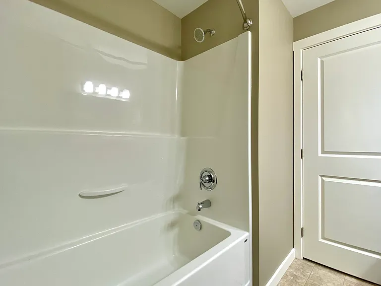 701 Merecroft Rd — Photo 14