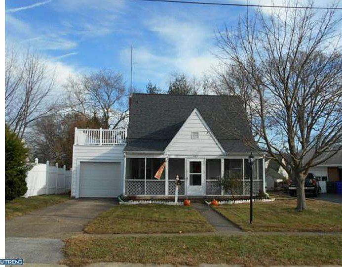 1st image of 402 Jackson Ave