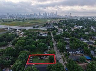 911 Gallagher St, Dallas, TX 75212