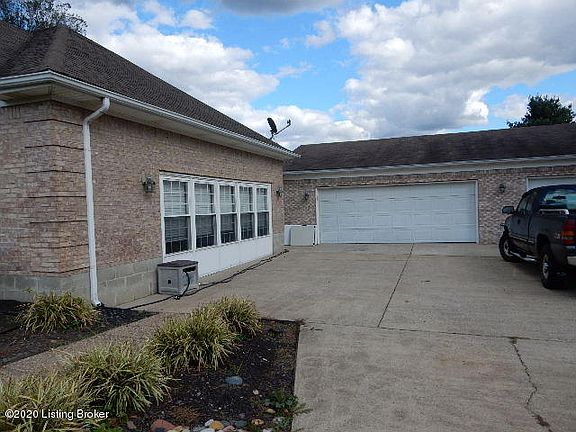 3rd image of 317 Kool Springs Dr
