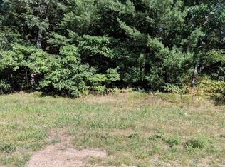 128 Woodview Dr, Muskegon, MI 49442