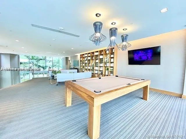 16385 Biscayne Blvd #702 — Photo 33