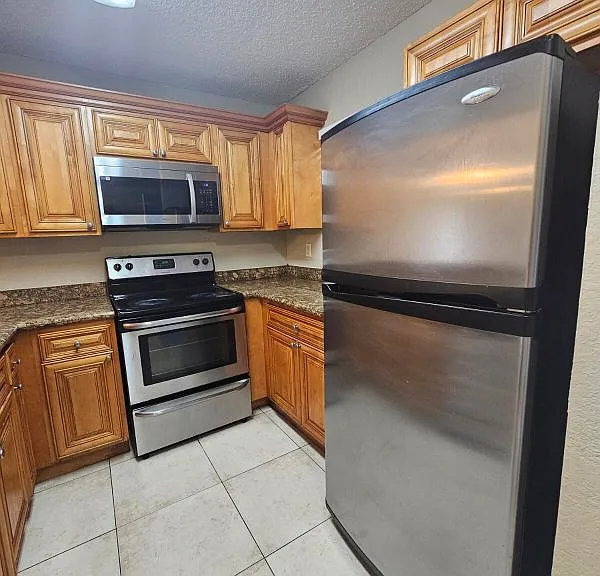 1561 Windorah Way #A — Photo 6