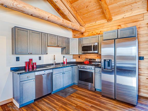 5th image of 971 Grand Teton Ct SW
