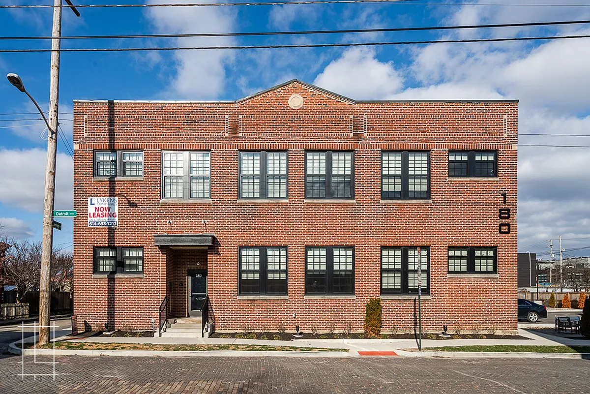 Building Photo - 180 Detroit Ave