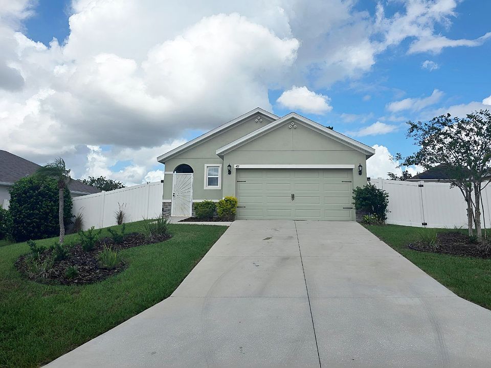 1st image of 481 W Salinger Ln