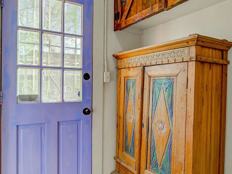 520 E Helen St — Photo 12