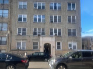 135 Van Wagenen Ave APT 3A, Jersey City, NJ 07306