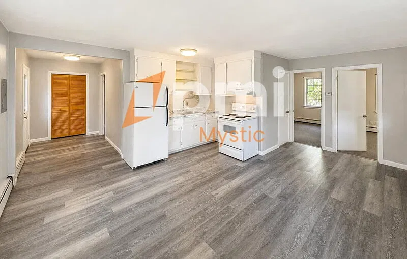 2 bed, 1.0 bath, 768 sqft, $2,166 — Photo 2