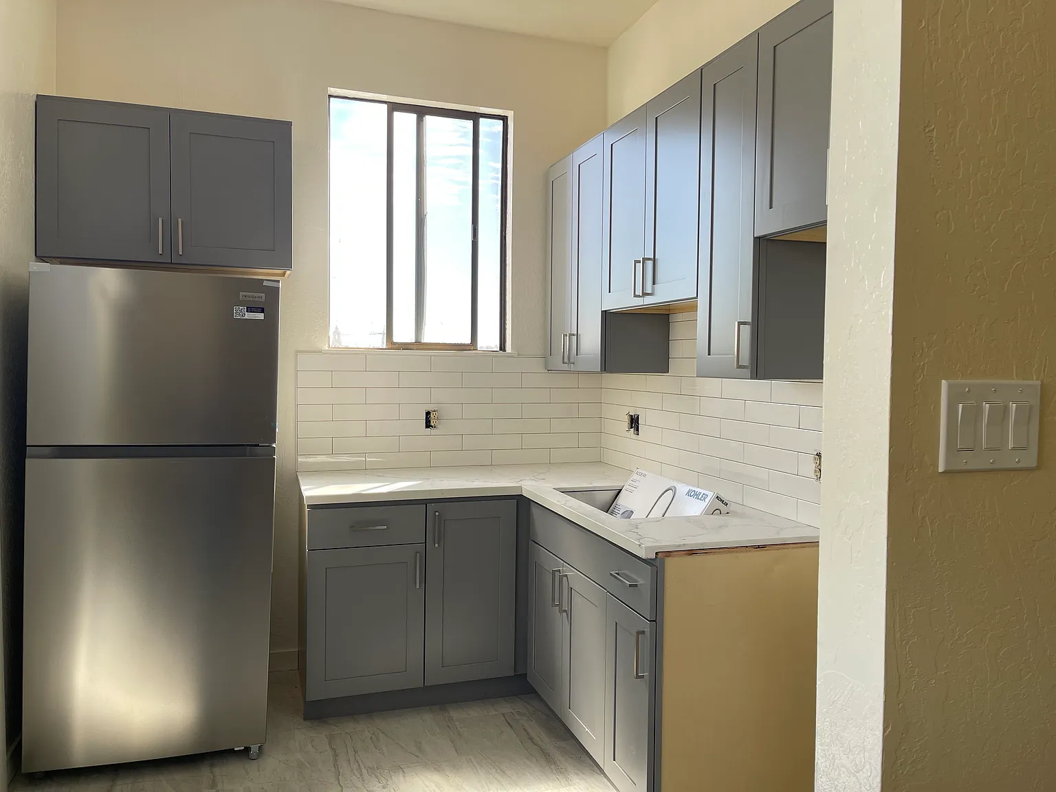 Studio, 500 sqft, $2,775 — Photo 4