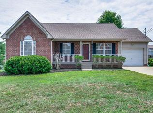 827 Pebble Beach Cir, Mount Juliet, TN 37122