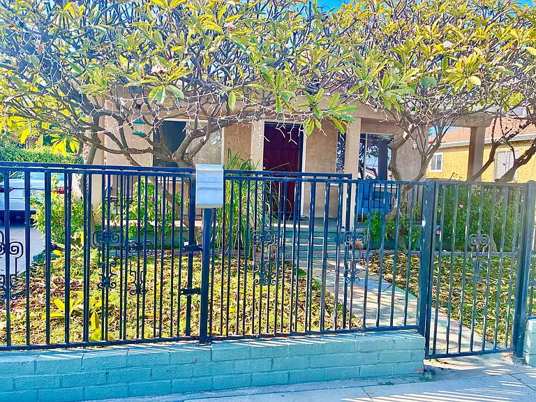 4733 Pine St #H — Photo 1