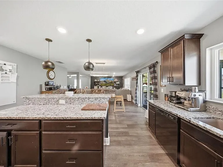 232 Lake Lucerne Way — Photo 10