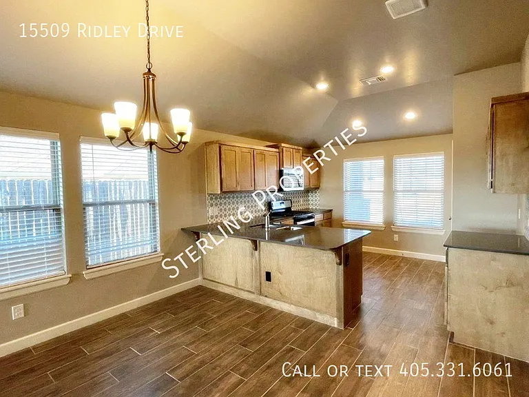 15509 Ridley Dr — Photo 4