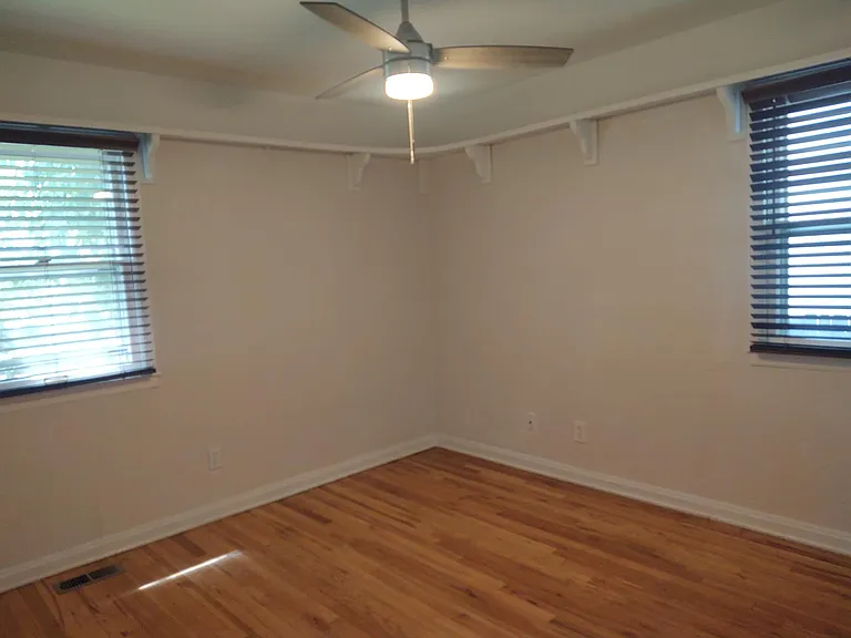 bedroom (1)