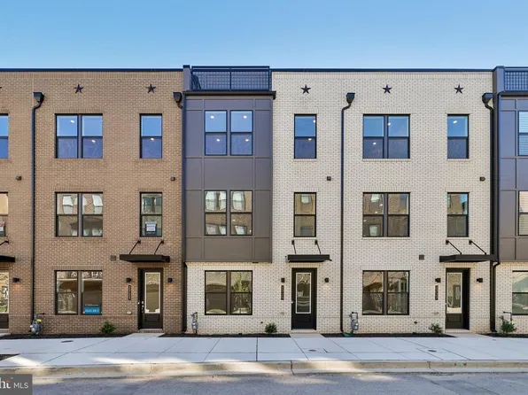 2725 Ferry Bar Dr, Baltimore, MD 21230