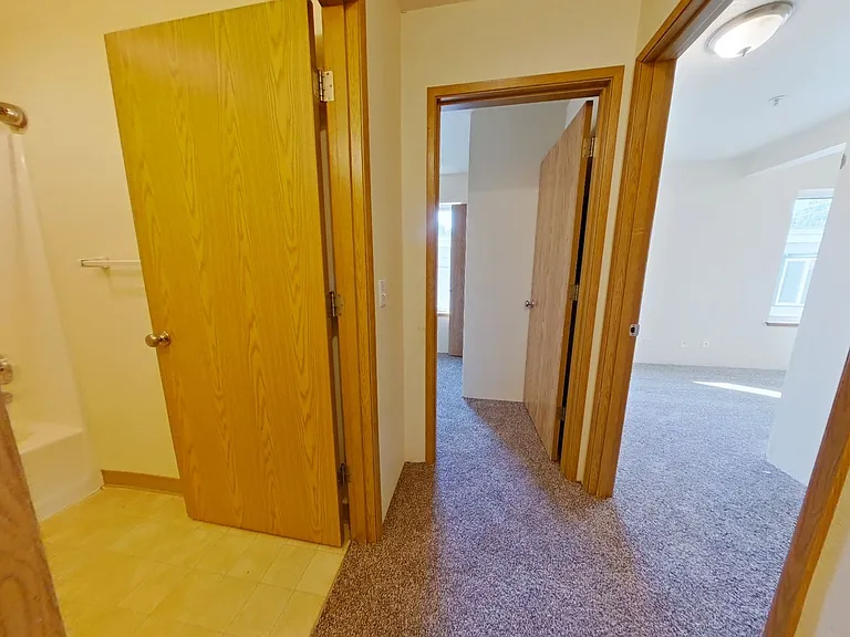 1839 Patterson Aly — Photo 10