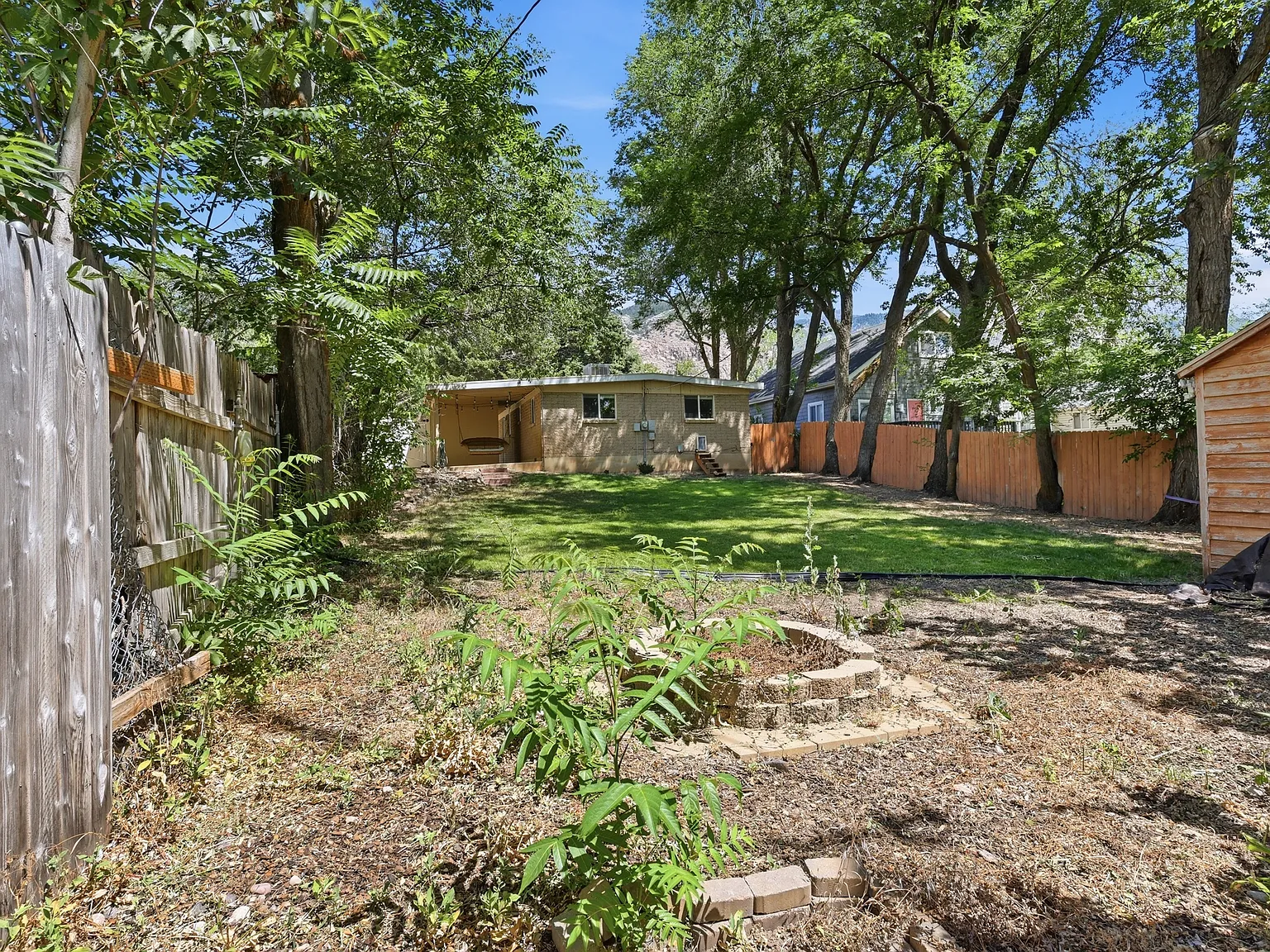 2125 Polk Ave - 1 — Photo 1