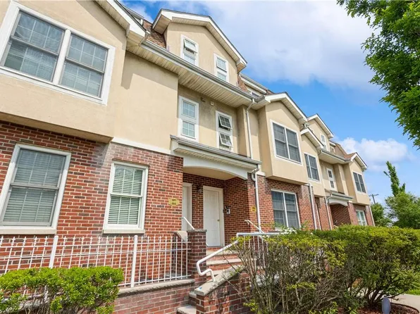5 Patricia Lane #103, Bronx, NY 10465