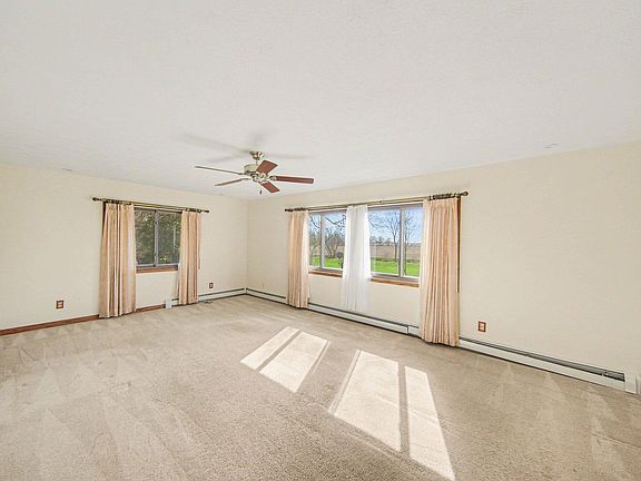 4th image of 9011 Hiser Rd