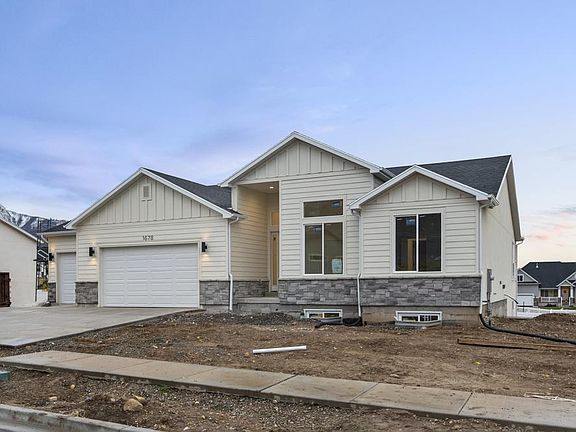 Exterior. Photos as of 11.9.2022