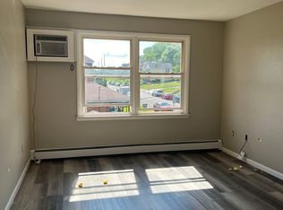 1217 Center Ave #6, Ellwood City, PA 16117