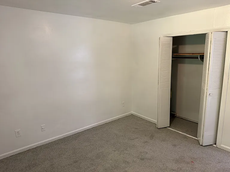 3652 W Austin Ct — Photo 6