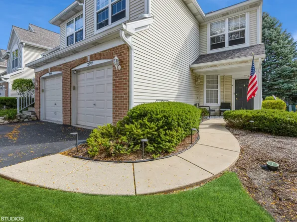 2997 Waters Edge Cir #13-A, Aurora, IL 60504