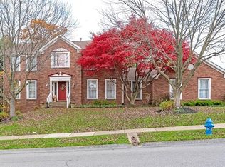 222 Oak Highland Dr, Coraopolis, PA 15108