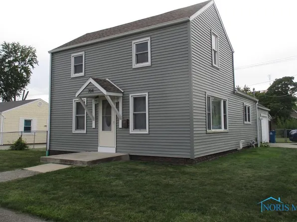 704 S Walnut St, Bryan, OH 43506