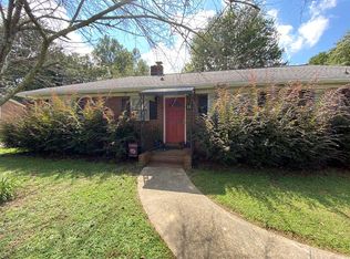 111 Sagewood Rd, Greenwood, SC 29646