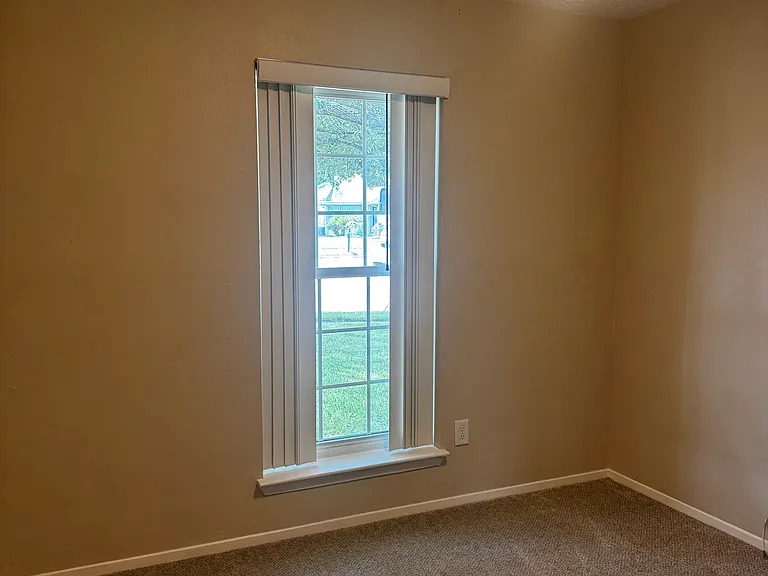 2nd Bedroom (front of house).