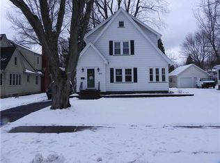 252 Susquehanna Rd, Rochester, NY 14618