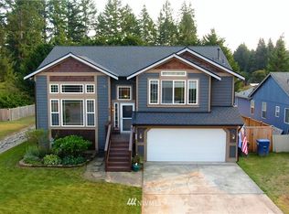 8306 205th Ct E, Spanaway, WA 98387