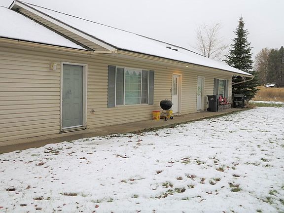 2nd image of 3130 Meadow Glen Ln