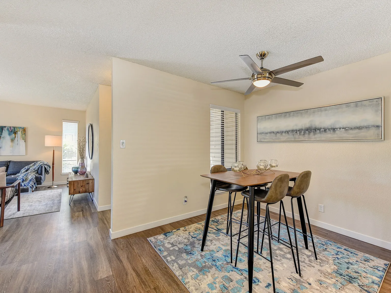Silverstone Apartments — Photo 4
