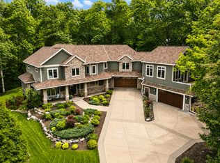 14708 Woodhaven Rd, Minnetonka, MN 55345