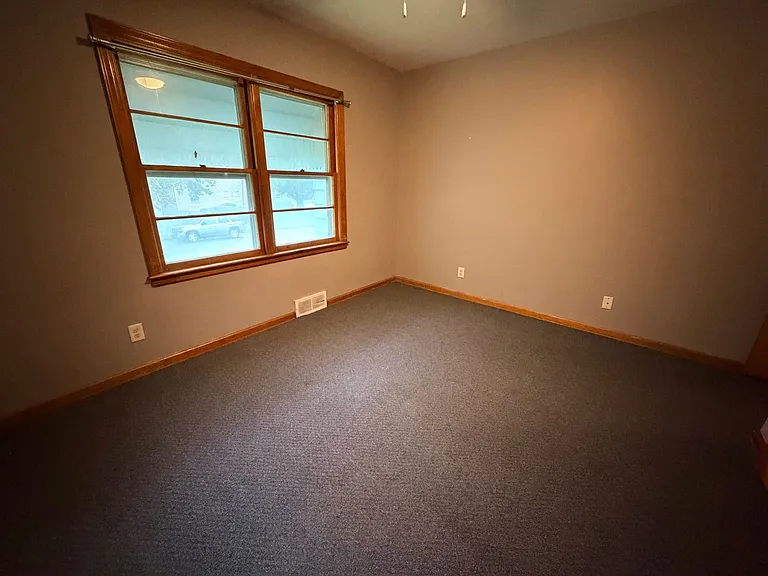 724 Ratone St — Photo 13
