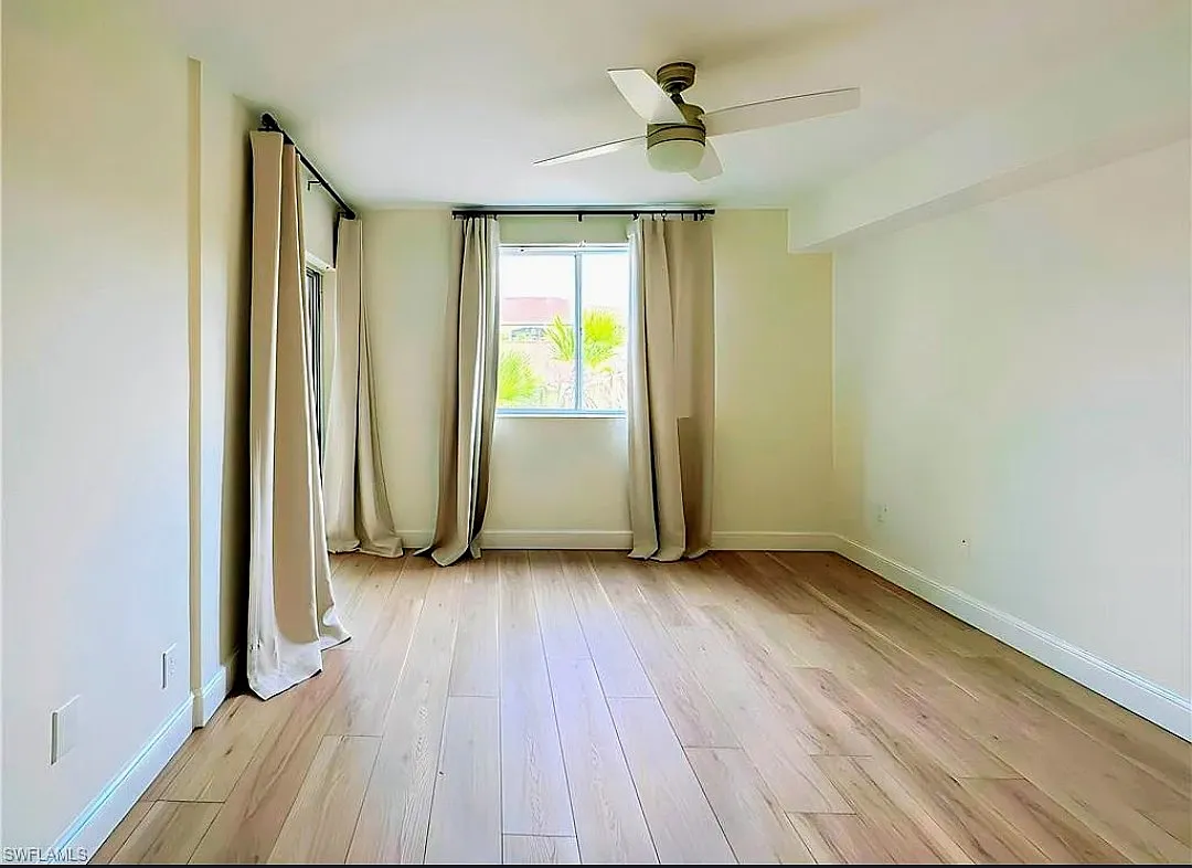 1835 Florida Club Cir — Photo 1