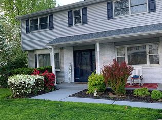 13 Pudding Stone Way, Phillipsburg, NJ 08865